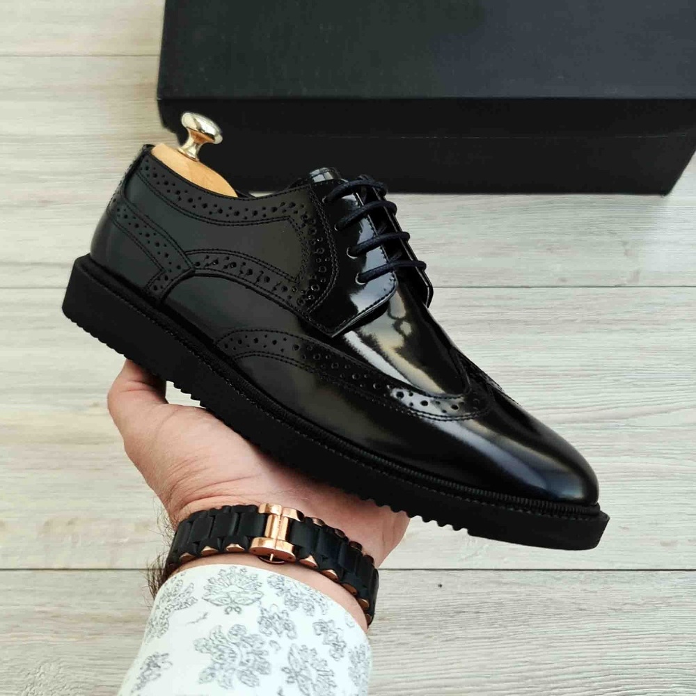 Men's Leather Wingtip Oxfords - Picture 2 of 5